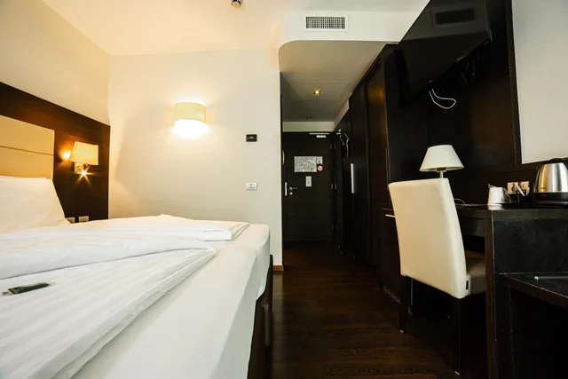 Executive, King Bed, Hot Tub, Balcony, Best Western Hotel Adige 3/4