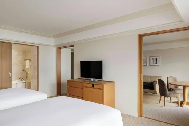 جناح كلوب، Sheraton Grande Tokyo Bay Hotel 3/6