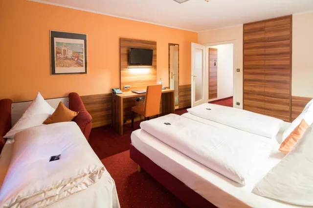 غرفة عائلية، HOTEL ISARTOR 9/10
