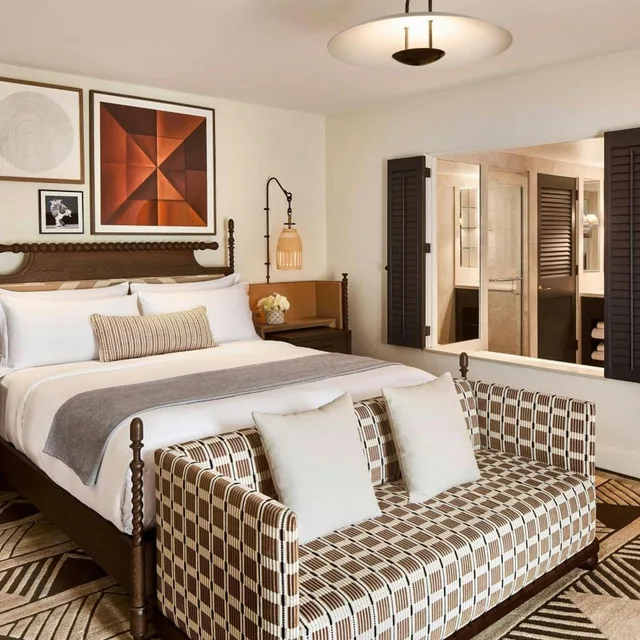 غرفة ديلوكس بسرير كينج بإطلالة على الحديقة بشرفة، The Ritz-Carlton Bacara Santa Barbara 2/3