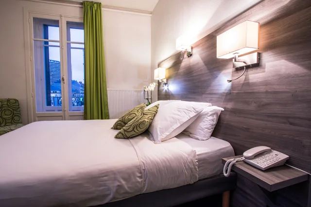 غرفة سوبيريور بسرير مزدوج، COMFORT HOTEL ACTUEL CHAMBERY CENTRE 10/10