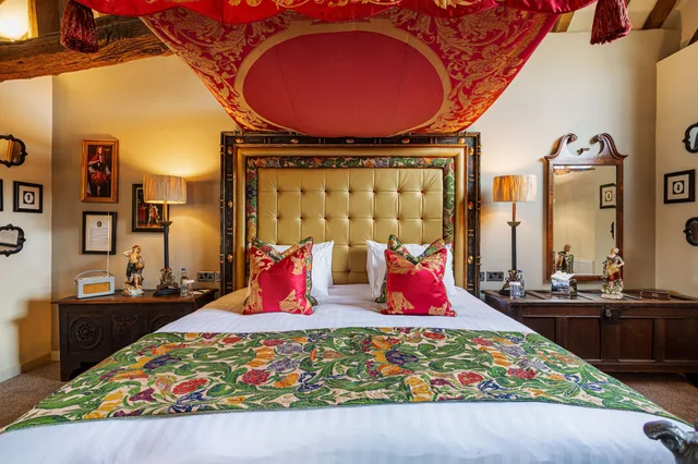 جناح ديلوكس بسرير كوين، The George Hotel, Dorchester-on-Thames 1/1