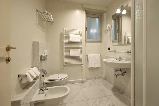 غرفة قياسية بسرير مزدوج أو سريرين منفصلين، Hotel Residence Torino Centro 8/8