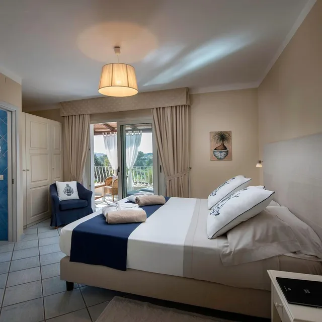 غرفة سوبيريور بسرير مزدوج، Boutique Hotel Su Sergenti 2/4