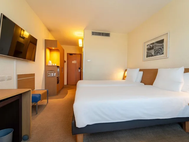 غرفة سوبيريور بسريرين منفصلين، Novotel Roma Est 4/10