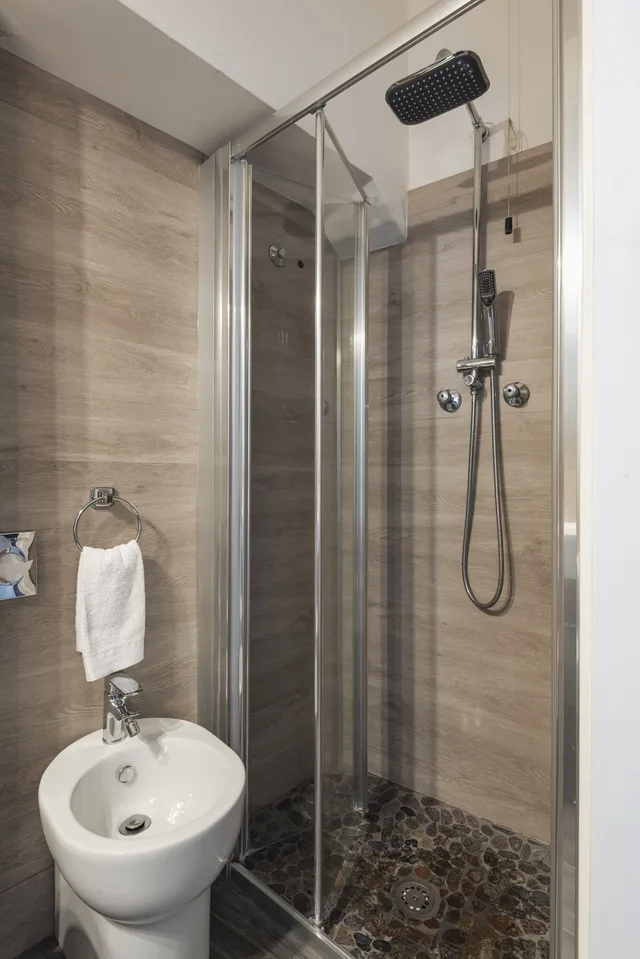 غرفة كلاسيكية بسرير كوين بإطلالة على البحر، La Caletta Hotel 7/7