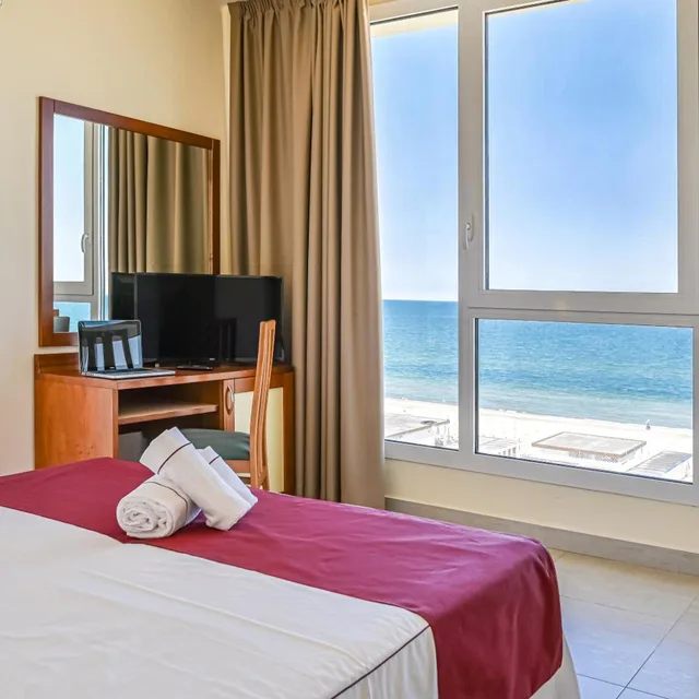غرفة بسرير مزدوج أو سريرين منفصلين بإطلالة على البحر، Hotel Adria 5/10