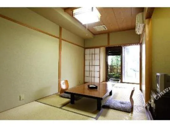 غرفة يابانية غربية، Kuminohama Onsen Shotenkyo 1/1