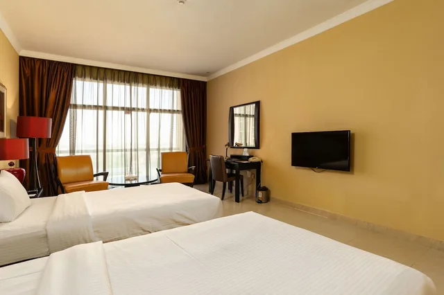 غرفة ديلوكس بسريرين منفصلين، Oryx Hotel 1/9