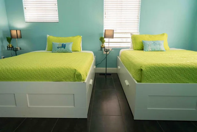 غرفة بسريرين كوين، Beds N' Drinks Hostel 1/4