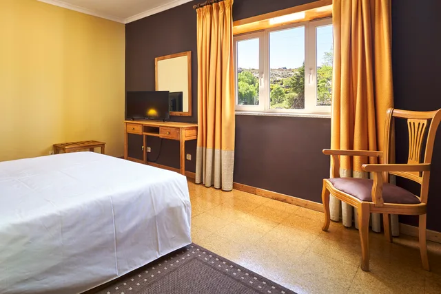 غرفة مفردة بإطلالة على الجبل، Castrum Villae 2/4