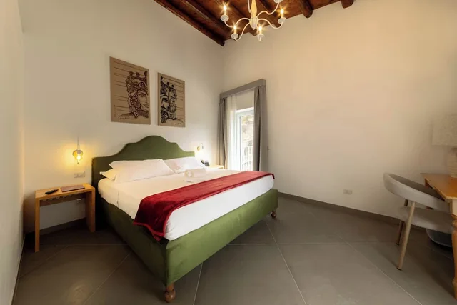 غرفة جونيور ثلاثية بسرير مزدوج بإطلالة على المدينة مع أريكة، Itria Palace 1/3