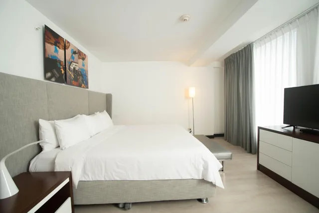 Superior, Street View, Radisson Hotel Decapolis Miraflores 3/6