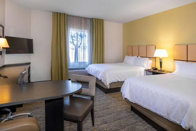 استوديو بسريرين كوين لذوي الإعاقة، Candlewood Suites Enid 1/1