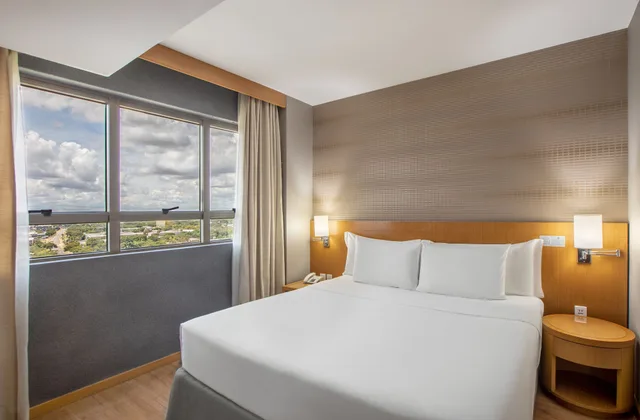 غرفة قياسية بسرير كينج وسرير كوين، Brasil 21 Suites Affiliated by Melia 1/10