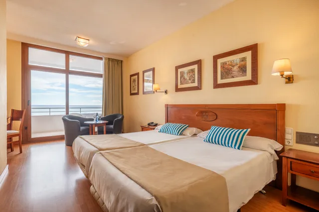 Deluxe, Double Bed, Sea View, Leonardo Hotel Torremolinos Costa del Sol 1/1