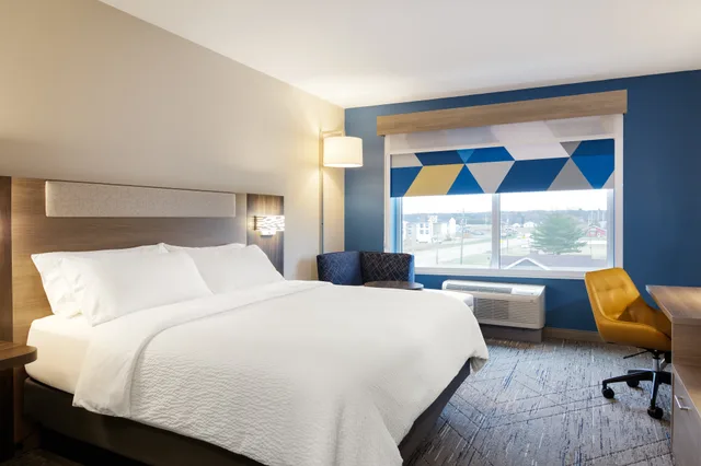 غرفة قياسية بسرير كينج لذوي الإعاقة، Spark by Hilton Denver Tech Center Greenwood Village 1/6