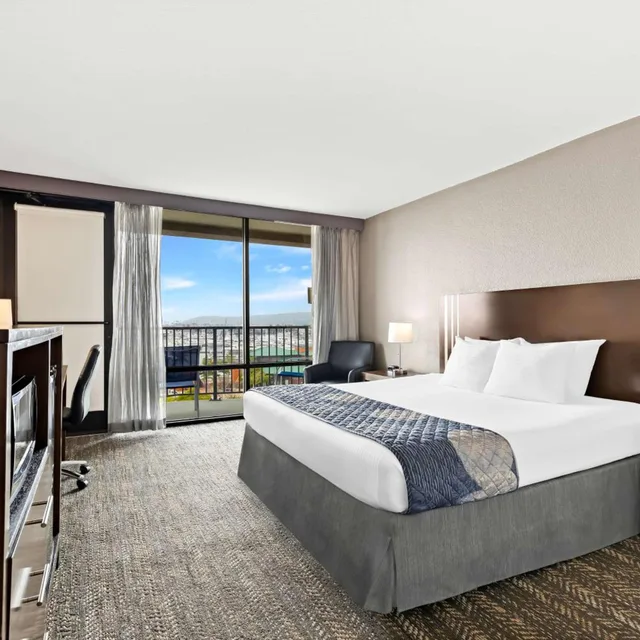 غرفة بسرير كينج لذوي الإعاقة، Best Western Yacht Harbor Hotel 1/5