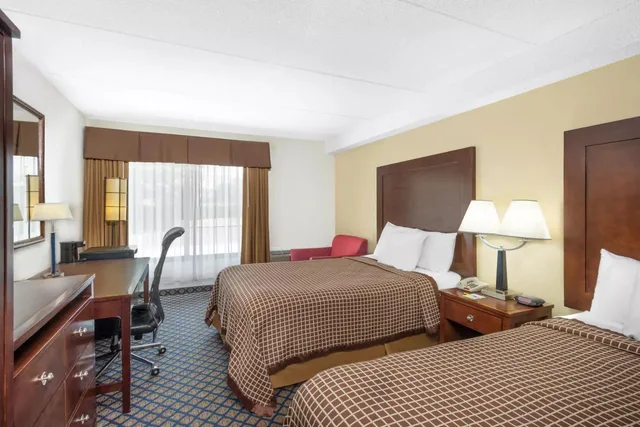 Room, 2 Double Beds, Smoking, Days Inn by Wyndham Geneva/Finger Lakes 1/4