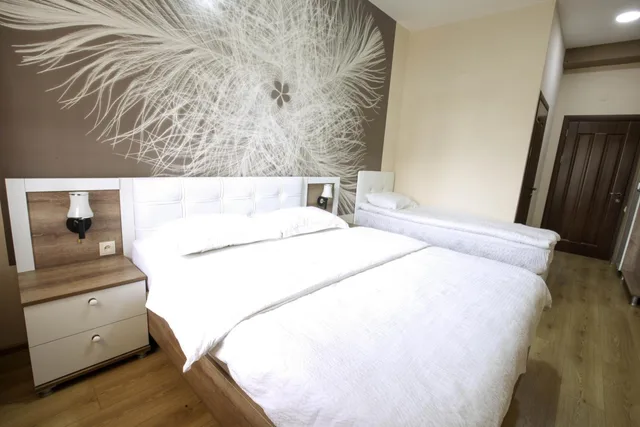 غرفة قياسية ثلاثية، Hotel The K Tbilisi 4/8
