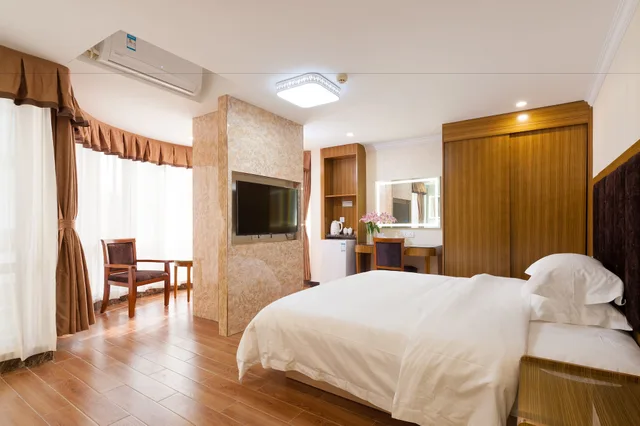 غرفة بزنس مفردة بسرير كوين، Guangzhou Compass Hotel 2/7