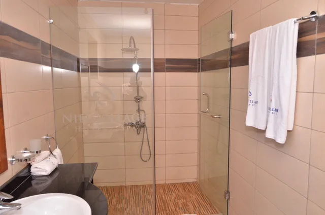جناح تنفيذي بسرير فردي، Nile Village Hotel 2/2
