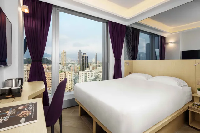 غرفة ديلوكس بسرير كوين، Starphire Hotel 1/2