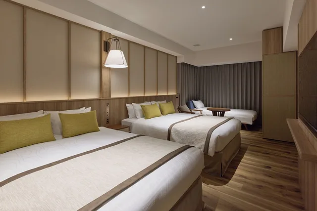 Deluxe, 2 Double Beds, Ocean Front, Sofa, Corner, Grand Monday Resort Tokyo Bay Maihama 2/9