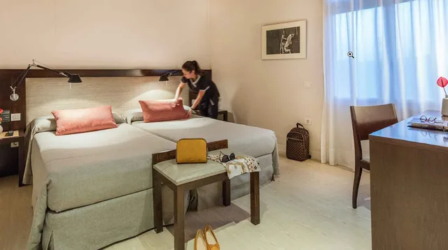 Exterior, Deluxe, Twin Beds, Park Hotel Barcelona 1/2