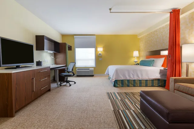 استوديو بسرير كوين لذوي الإعاقة، Home2 Suites By Hilton West Edmonton Alberta Canada 2/10