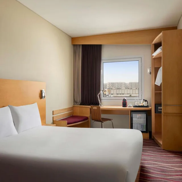 غرفة بريفيليج بسرير مزدوج، Ibis Muscat 1/6