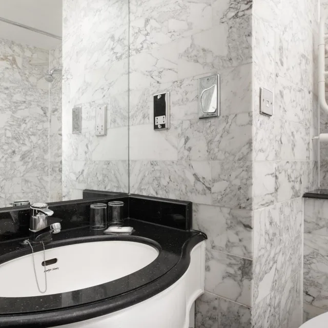 غرفة بسرير مزدوج، Millennium Hotel London Knightsbridge 4/4