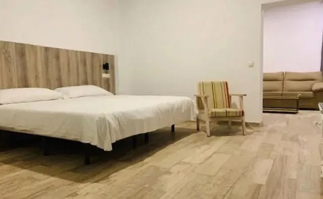 شقة بـ3 غرف نوم، Hotel Madrid Rio 1/2