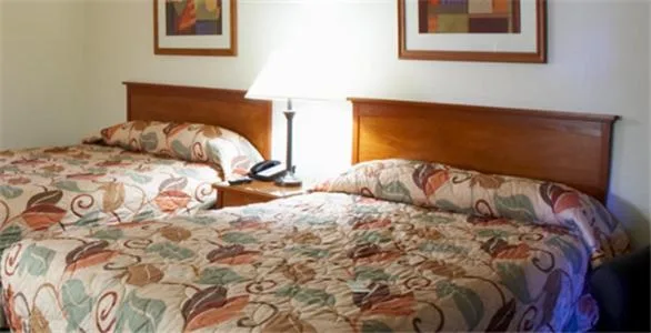 غرفة بسريرين كوين، Premier Inns Tolleson 4/4
