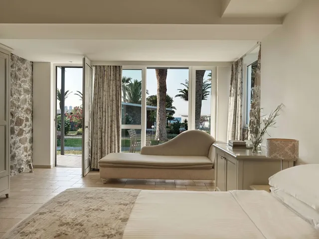 بنغل كومفورت عائلي في الطابق الأرضي، Civitel Creta Beach 6/10