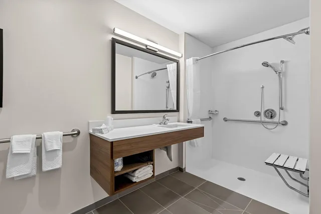 1 Bedroom, Suite, King Bed, Kitchen, Accessible, Everhome Suites Temecula 8/9
