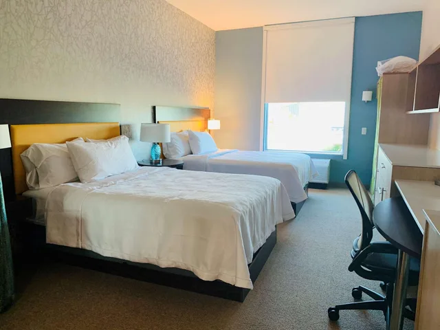 غرفة بسرير كوين لذوي الإعاقة، Home2 Suites by Hilton Edinburg 1/3
