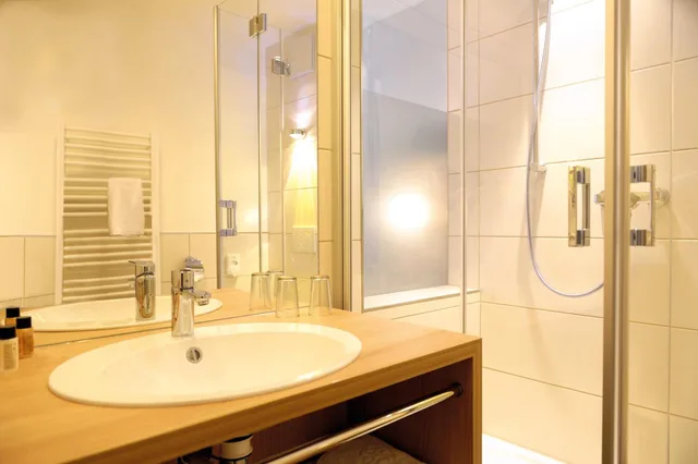 غرفة كومفورت بسرير مزدوج، Hotel & Gasthaus Das Röhrl 3/5