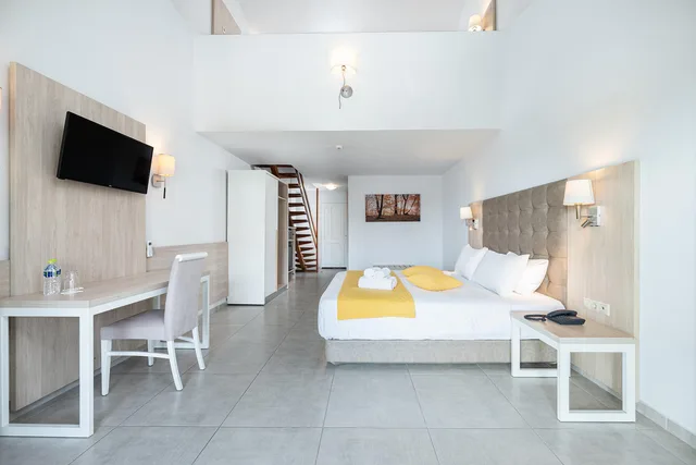 Maisonette, Standard, Sea View, Balcony or Terrace، Aristoteles Holiday Resort & Spa 1/2