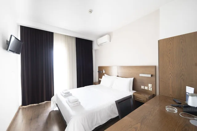Urban Single، Rotonda Thessaloniki 4/7