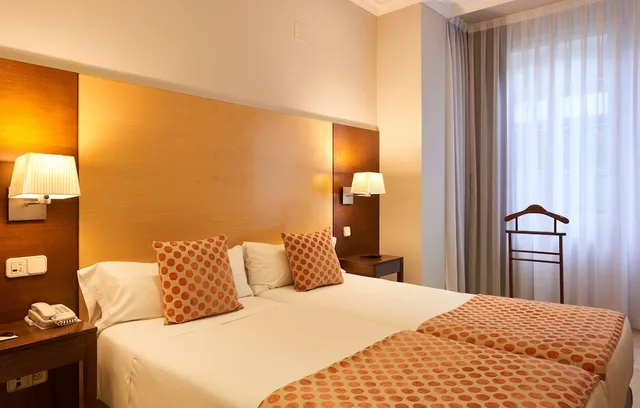 غرفة عائلية بسريرين منفصلين مع أريكة، Suites Barrio de Salamanca 3/5