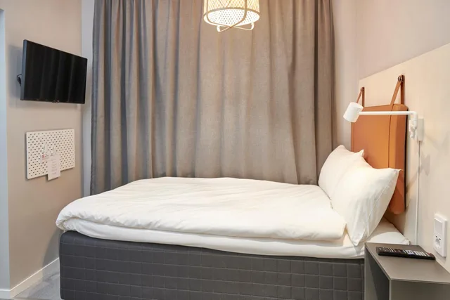 SIngle room No Window، Moment Hotels 1/8