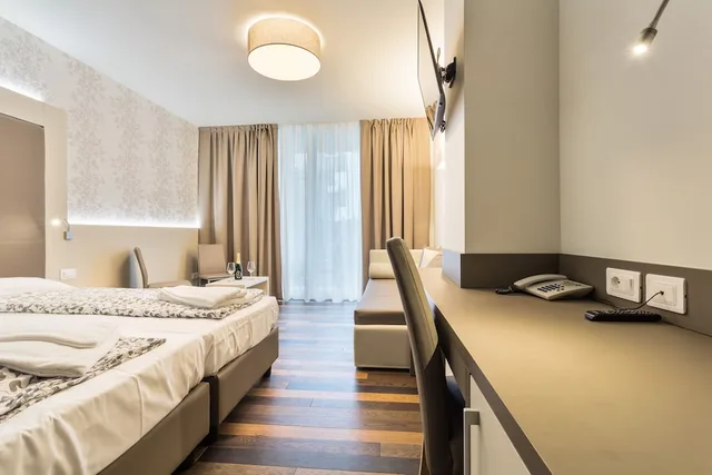 غرفة كومفورت بسرير مزدوج، Albergo Gardesana 1/10