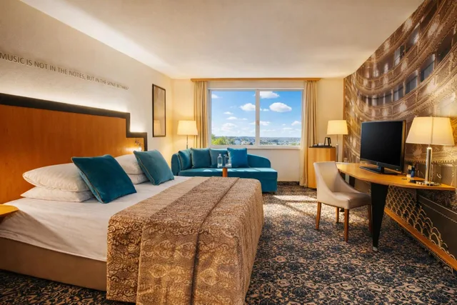 غرفة تنفيذية بانورامية تنفيذية بسرير مزدوج بإطلالة على المدينة مع دخول الصالة، Don Giovanni Hotel Prague 1/3