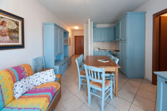 شقة كومفورت بسرير كوين وسريرين منفصلين بغرفتي نوم مع أريكة، Le Residenze Di Santa Costanza 7/10
