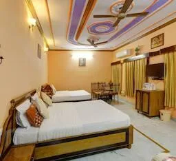 جناح عائلي، Hotel Moonlight 1/1