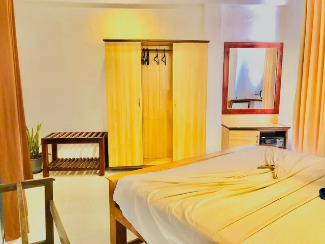 غرفة ديلوكس بسرير كينج بغرفة نوم واحدة، Mirissa Beach Inn 1/7
