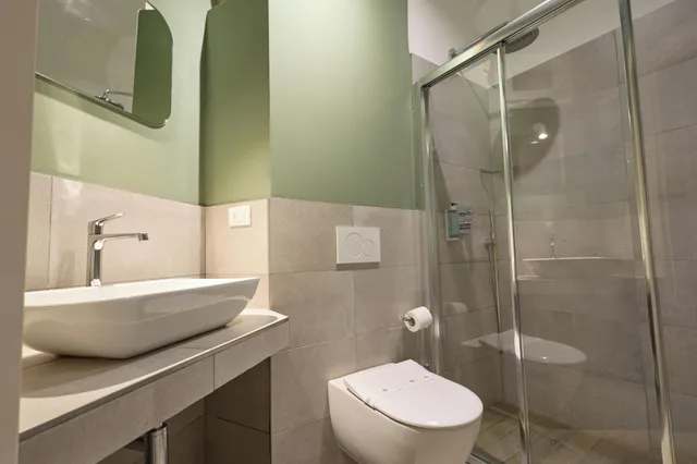 City, Standard, Murphy Bed، Truly Verona 5/6
