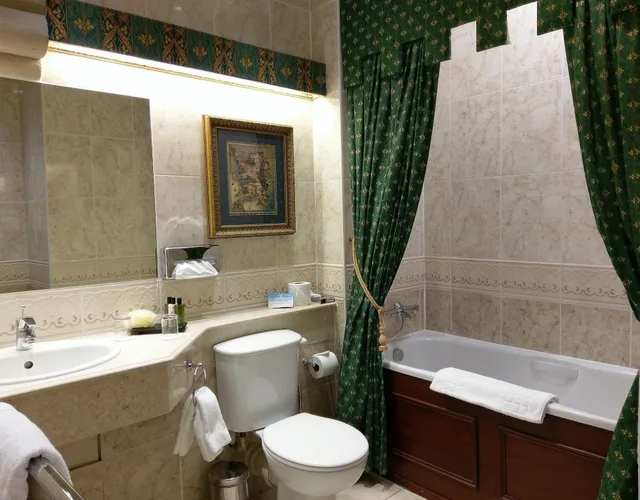 Suite, Queen Bed, Langley Castle Hotel 3/5