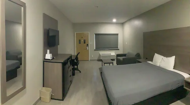 غرفة بسرير كينج، Americas Best Value Inn And Suites San Benito 2/5